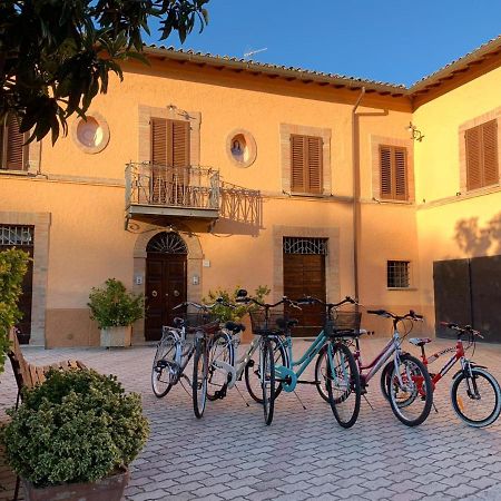 B&B Il Casale Φολίνιο Εξωτερικό φωτογραφία